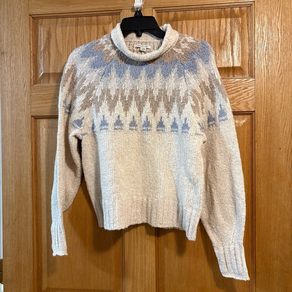 American Eagle Sweater Womens Size S Cream Gray Blue Fair Isle Pattern Mock Neck